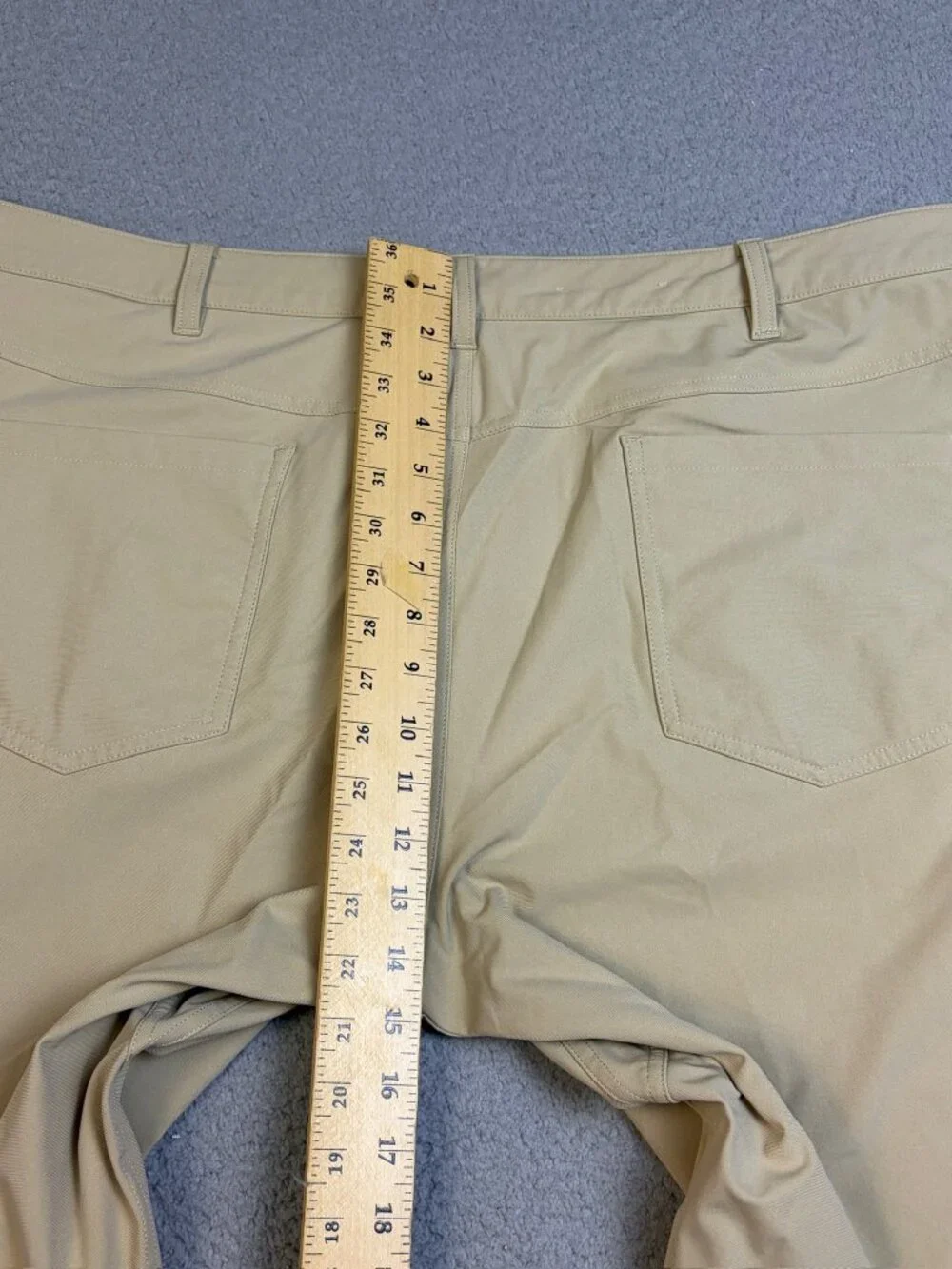 Lululemon Commission Pants Mens 44x33 Beige Performance Chino Stretch Pockets